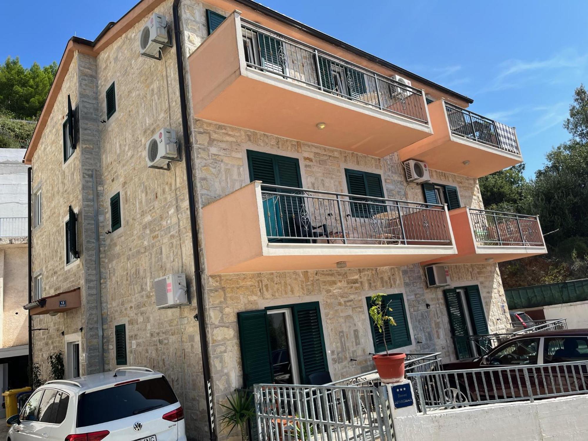 Villa Borzic 奥米什 外观 照片